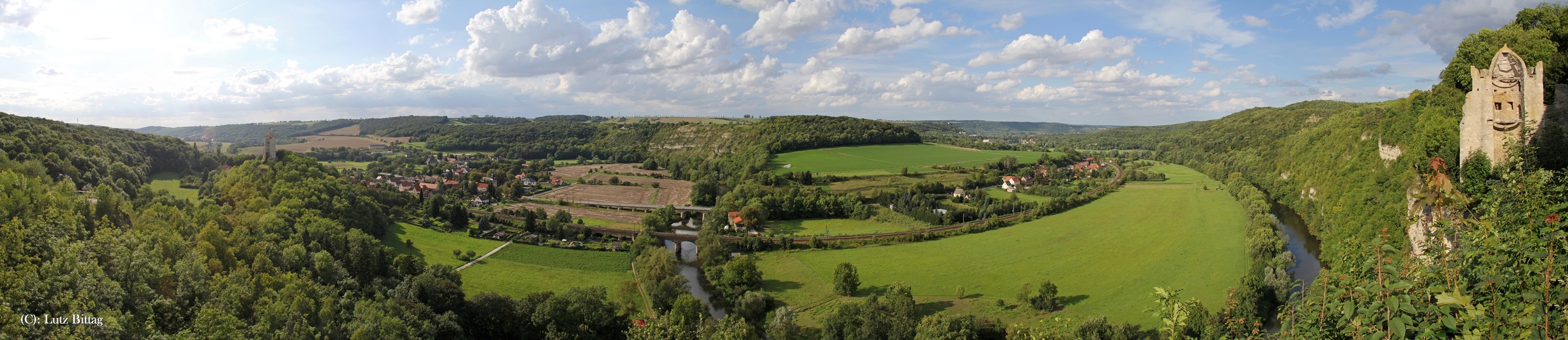 Blick von der Rudelsburg (180°-Panorama)