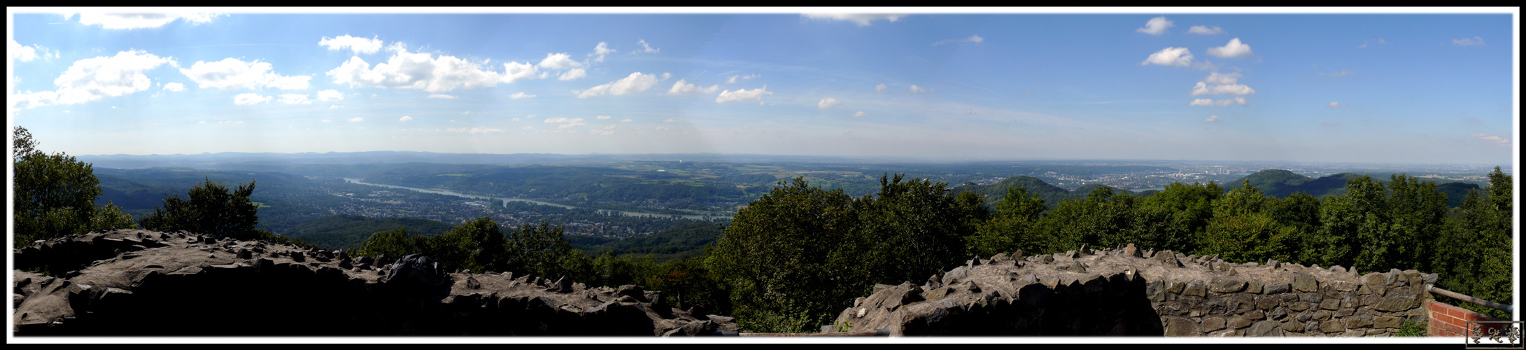 Blick von der Ruine Löwenburg