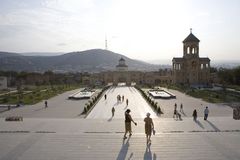 Blick von der Sameba-Kathedrale auf Tbilisi - Tiflis - Georgien