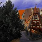 Blick von der Stadtmauer auf die Alte Schmiede