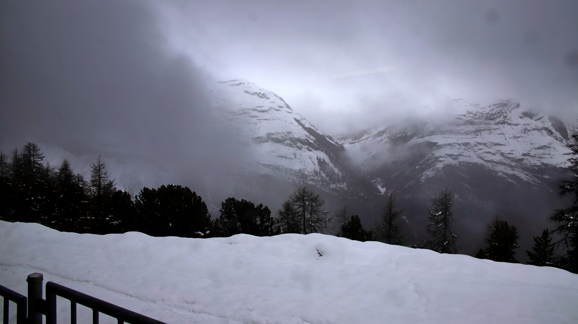 Blick von der Station Riffelalp Richtung Gornergrad