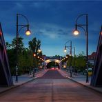 Blick von der Sternbrücke zur Brücke über dem einstigen Elbbahnhof