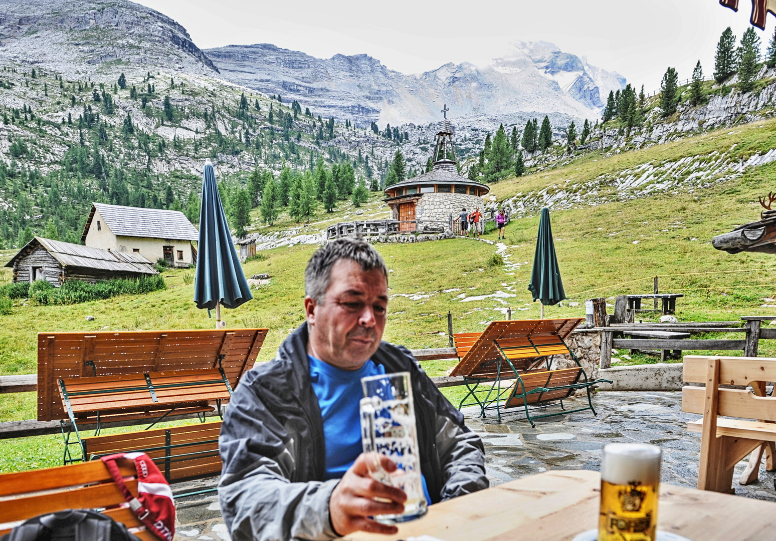 Blick von der Terrasse der Lavarellahütte