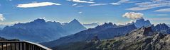 Blick von der Terrasse Rifugio Lagazuoi , nach Osten-Süden