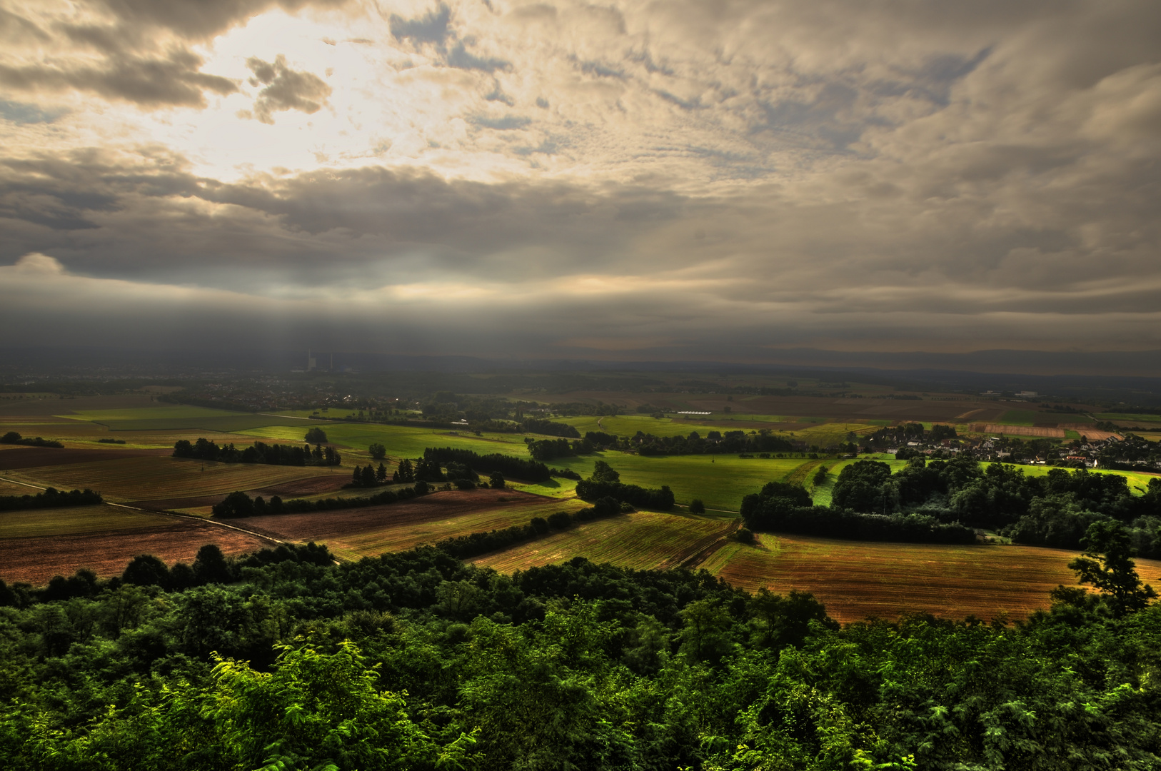 Blick von der Teufelsburg, Felsberg