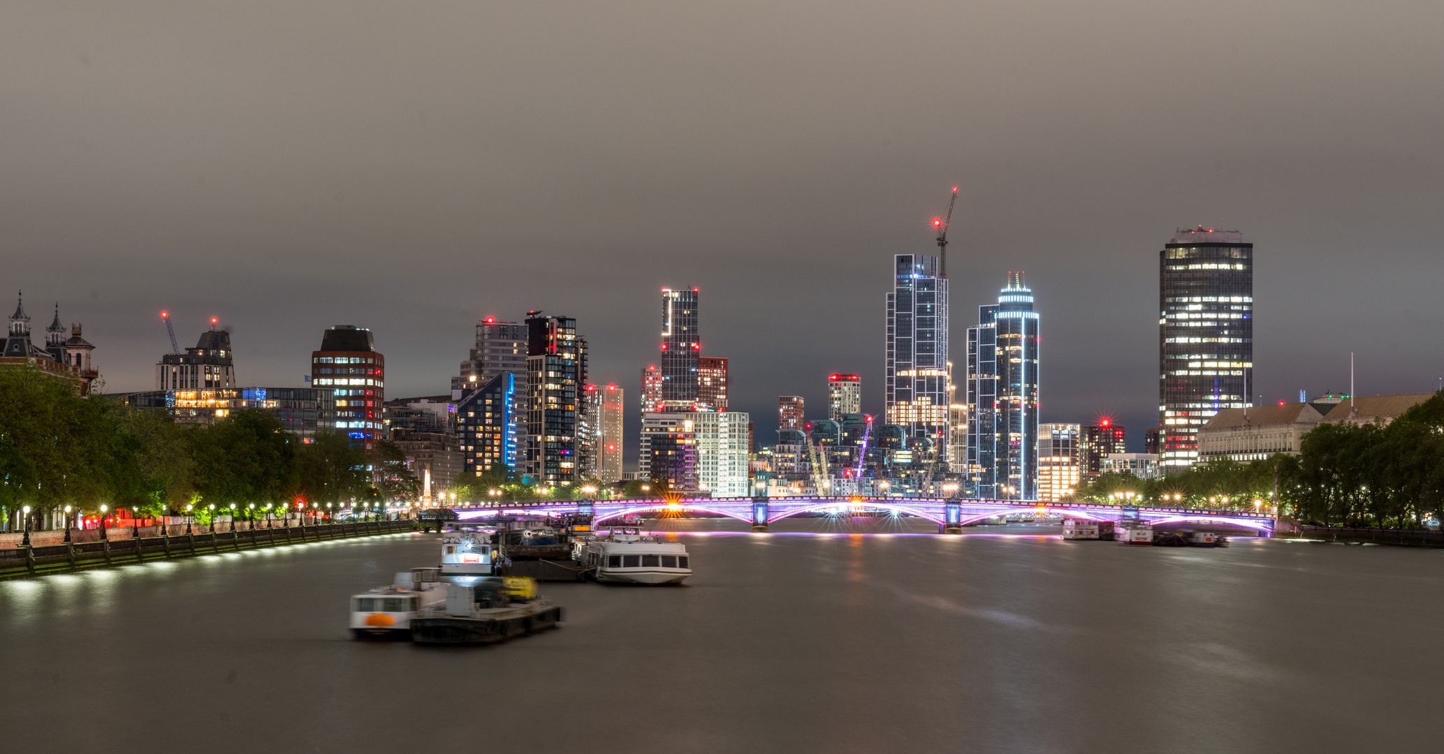 Blick von der Westminster Bridge Richtung Süden