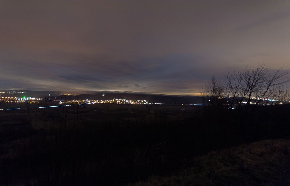 Blick von der Wurmlinger Kapelle bei Nacht