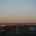 Blick von der Zoobrücke in Köln im Abendlicht