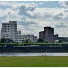 Blick von Düsseldorf-Oberkassel