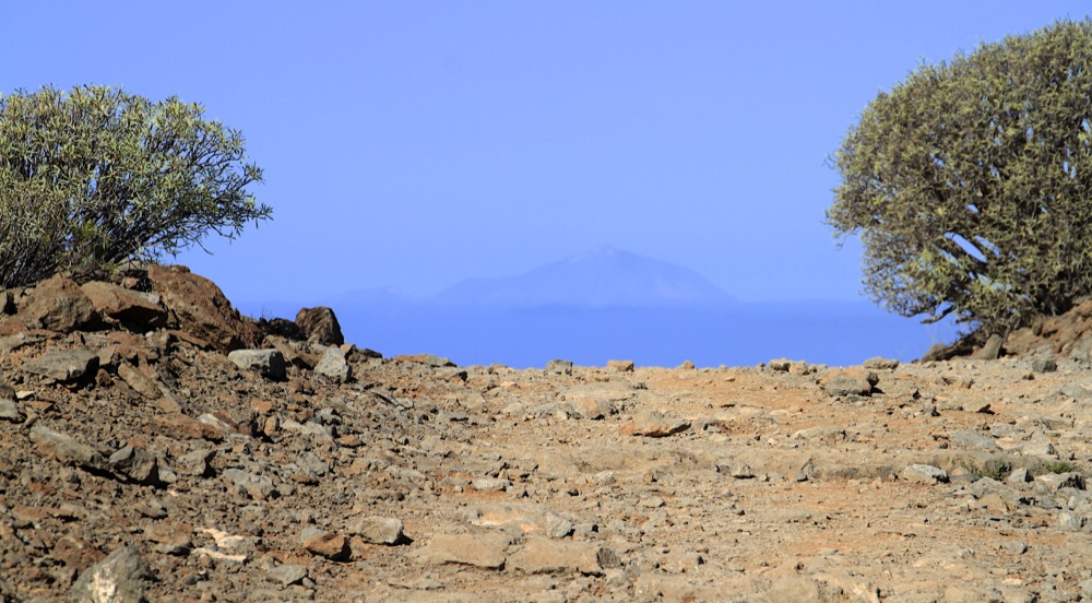 Blick von Gran Canaria zum höchsten Berg Teneriffas, dem Tejde