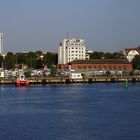 Blick von Hohe Düne nach Warnemünde ...