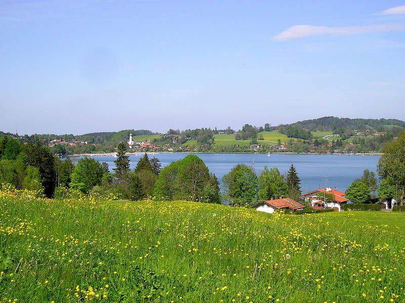 Blick von Holz nach Gmund am Tegernsee