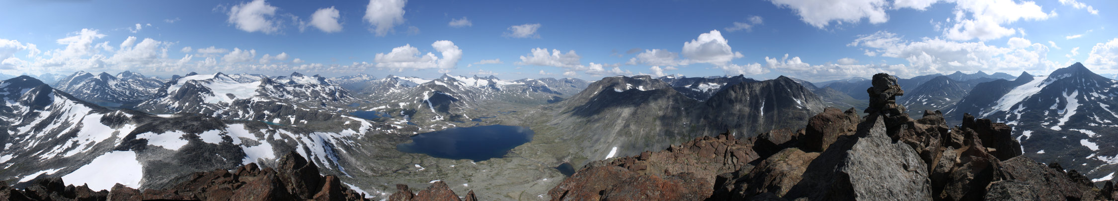 Blick von Kyrkja ins Jotunheimen