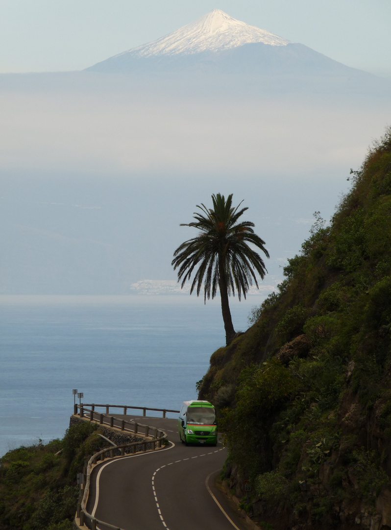 Blick von La Gomera auf den Teide