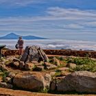 Blick von La Gomeras Gipfel auf den Teide von Teneriffa 