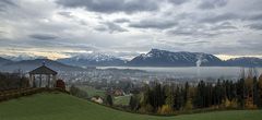 Blick von Maria Plain über Salzburg zur Festung....