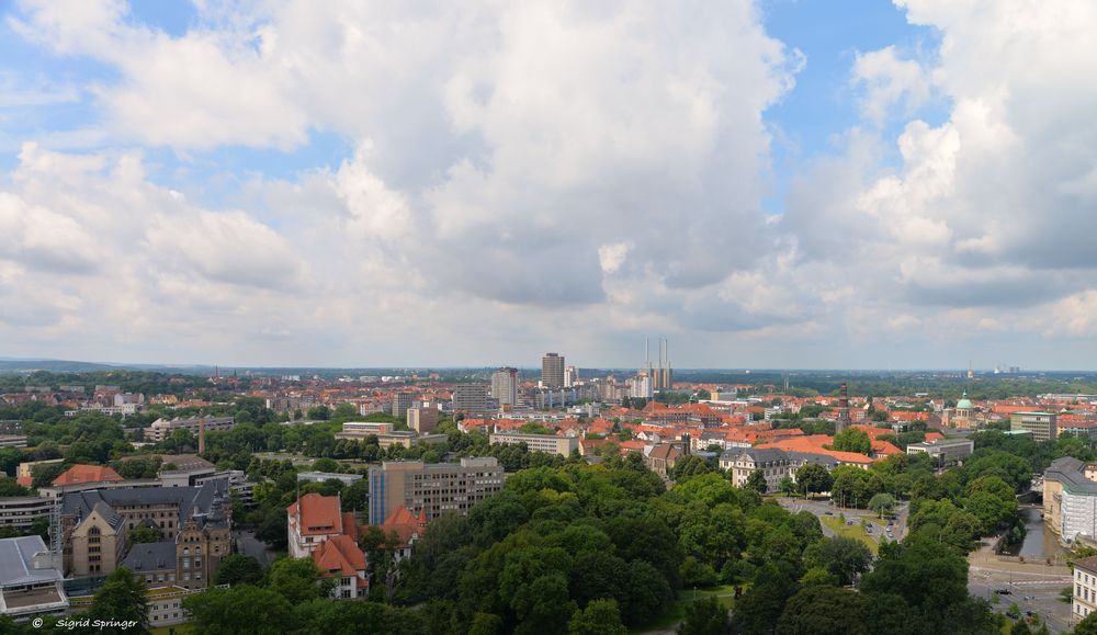 Blick von oben auf Hannover ...