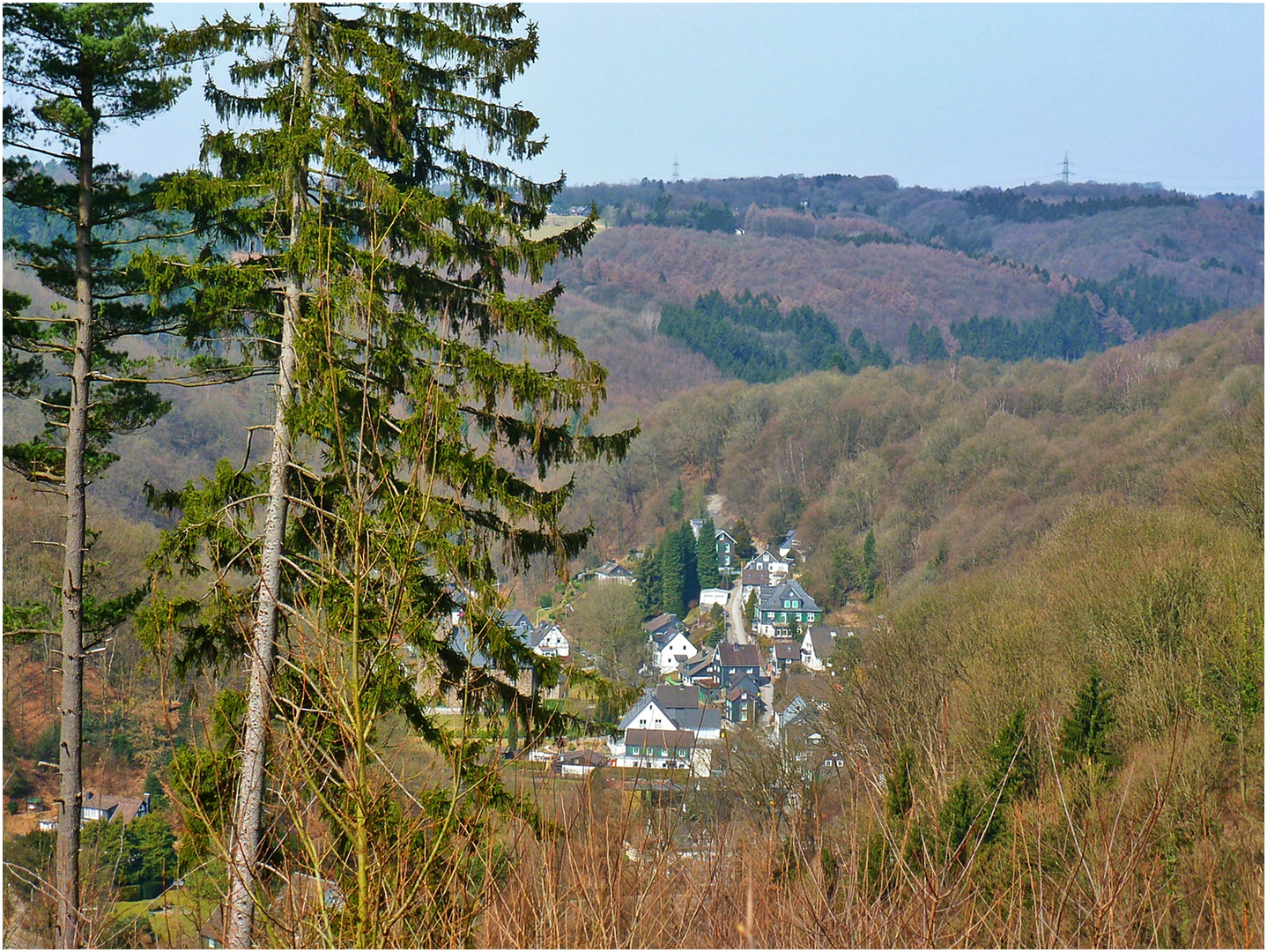 Blick von Oberburg nach Unterburg