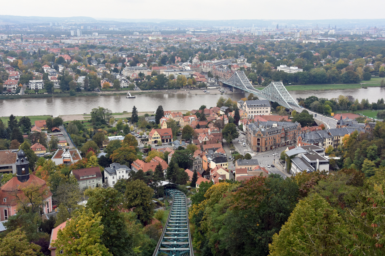 Blick von Oberloschwitz auf das Dresdner Elbtal