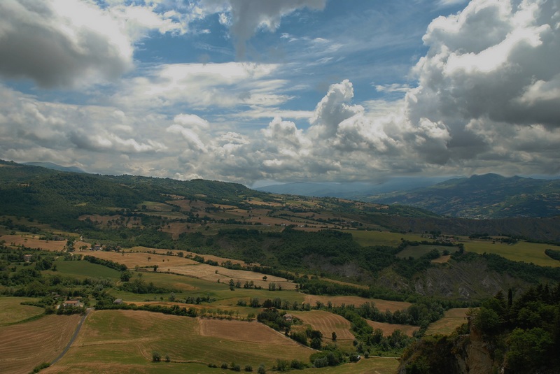 Blick von S. Leon (Nähe San Marino) ins Tal