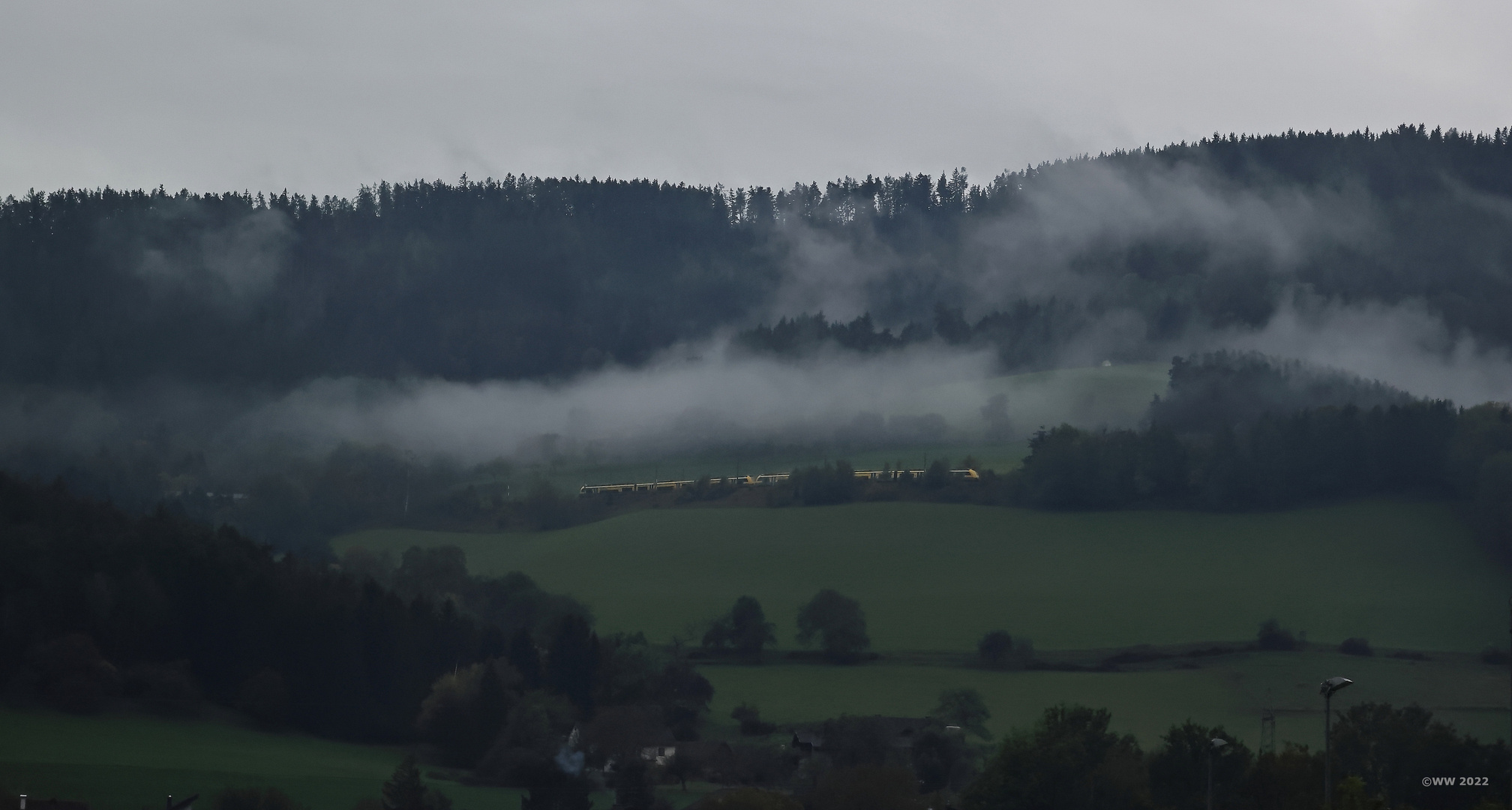 Blick von Schlöglmühl hoch zur Apfelwiese...