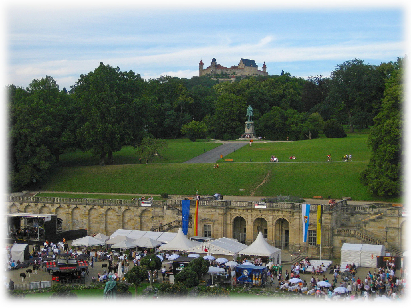 Blick von Schloß Ehrenburg zur Coburger Feste