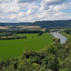 Blick von Schloss Fürstenberg auf die Weser und Weserbergland