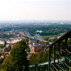 Blick von Schwebebahn auf Blaues Wunder