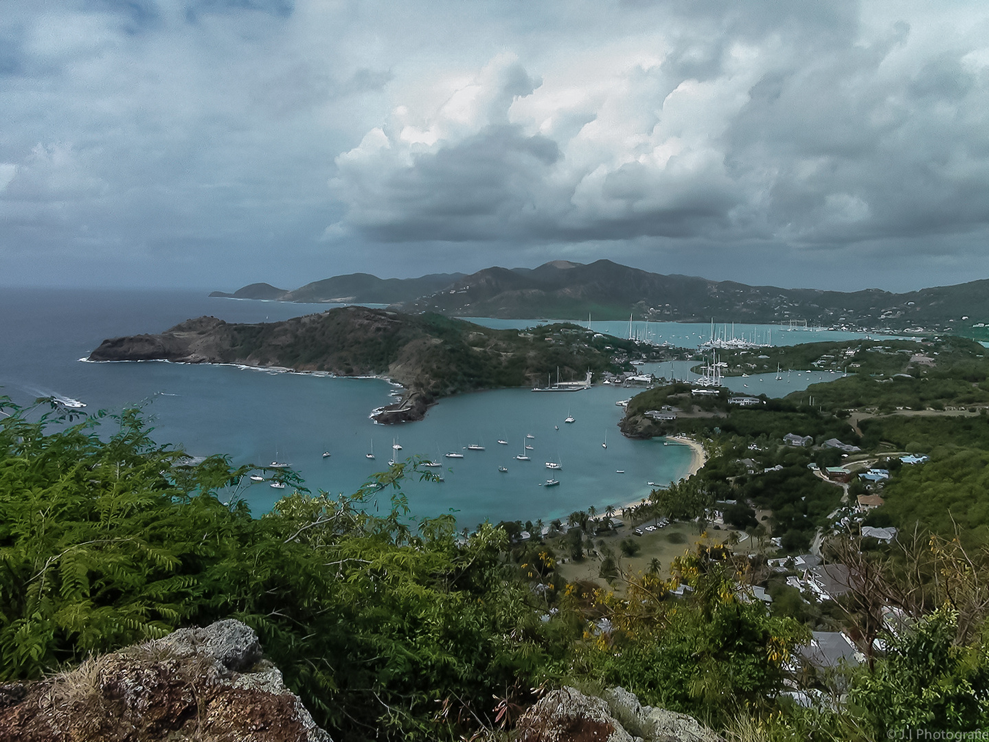 Blick von Shirley’s Heights auf Freeman’s Bay , Antigua