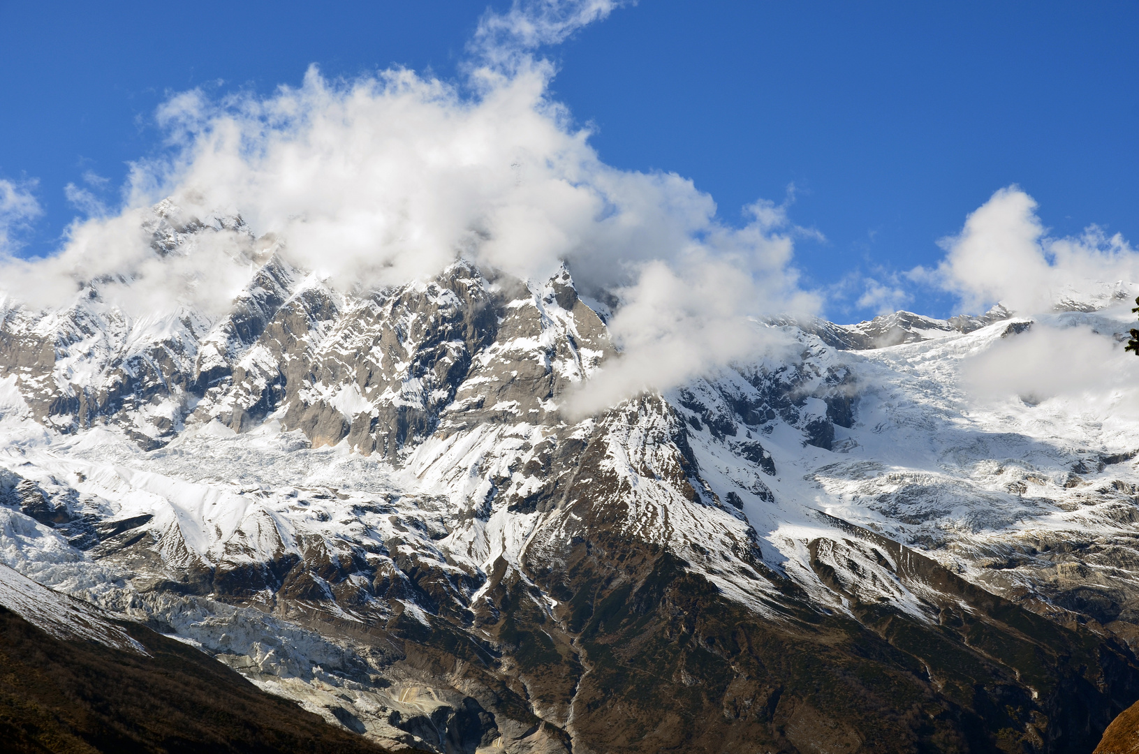 Blick von Shyala im Manaslu-Gebiet