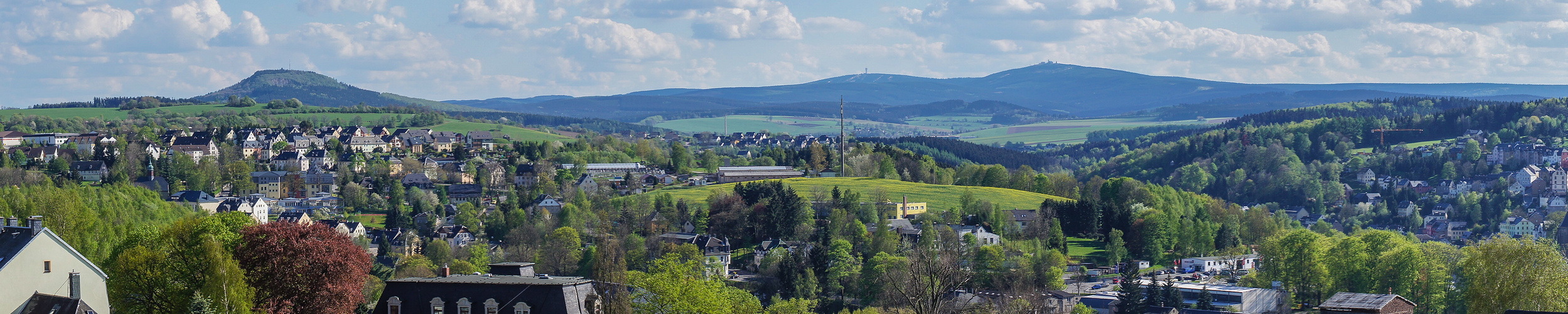 Blick von St. Annen Richtung Bärenstein und Fichtelberg