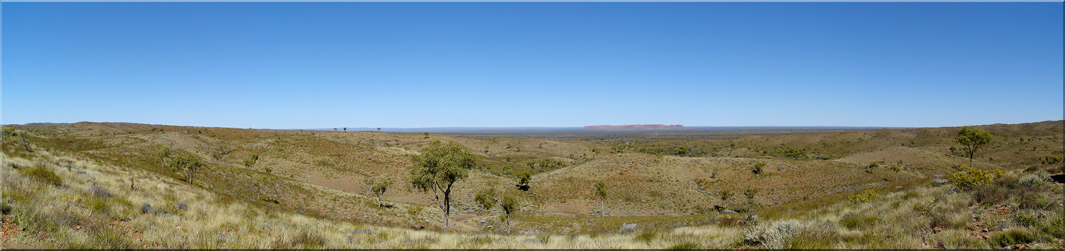 Blick von Tyler´s Pass auf Tnorala (Gosse Bluff)