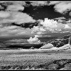 Blick vorbei am Seljalandsfoss