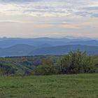 Blick zu den Bergen in verschiedenen Gebirgen, etwa bis 80 km...