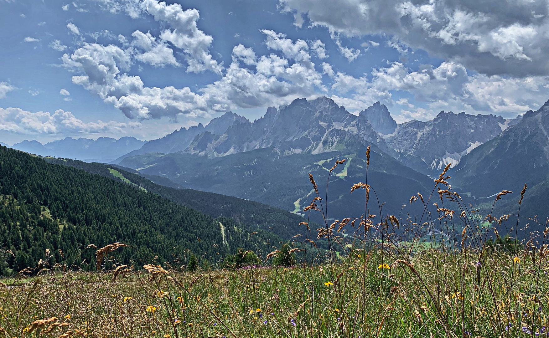 Blick zu den Sextener Dolomiten...