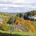 Blick zu einer alten Fabrik