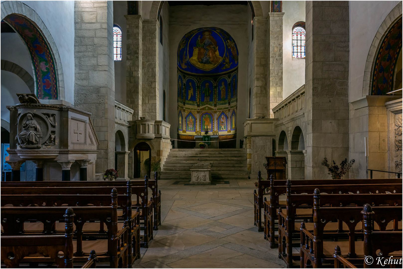 Blick zum Altar - Stiftskirche St.Cyriakus Gernrode