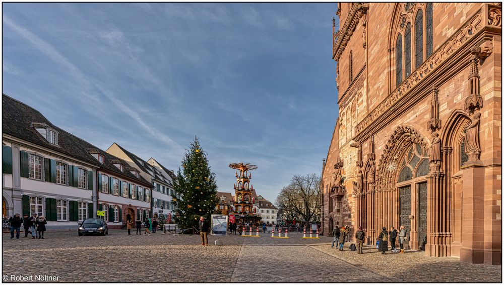 Blick zum Basler Weihnachtsmarkt