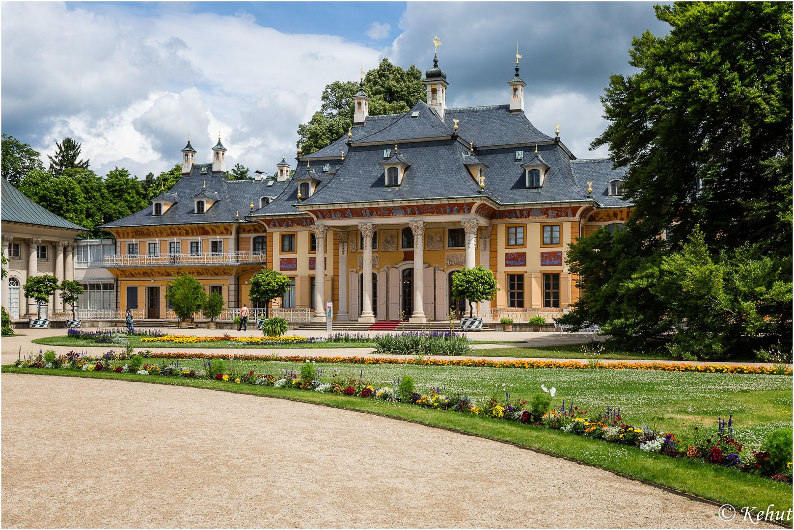 Blick zum Bergpalais ... Schloss und Park Pillnitz