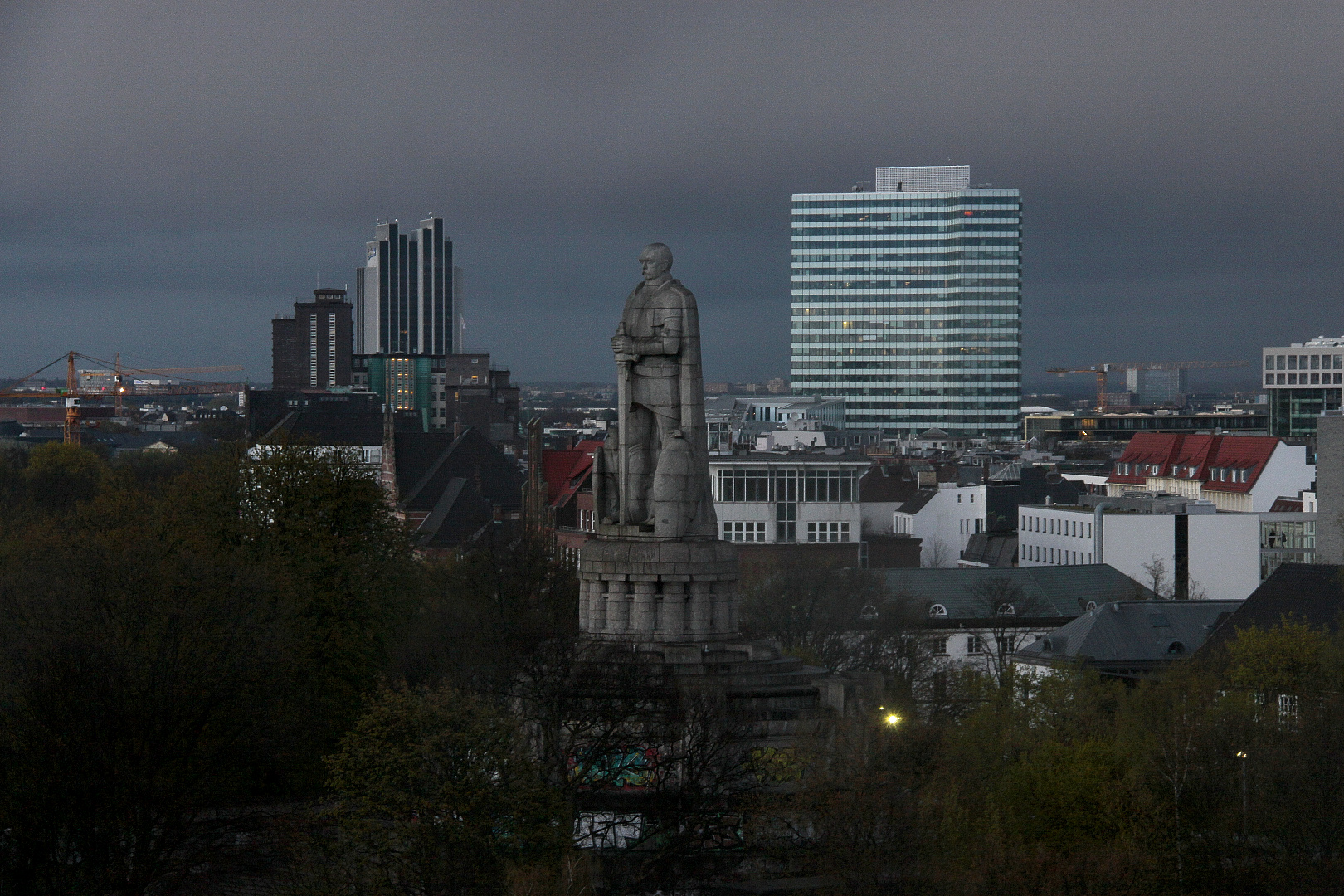 Blick zum Bismarck-Denkmal