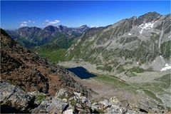 Blick zum Eisbruggsee, Pfundererberge, im Hintergrund die Ötztaler