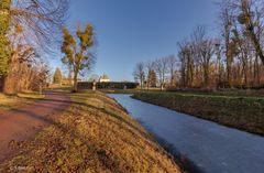 Blick zum Fasanenschlösschen - Schloss Moritzburg (16)