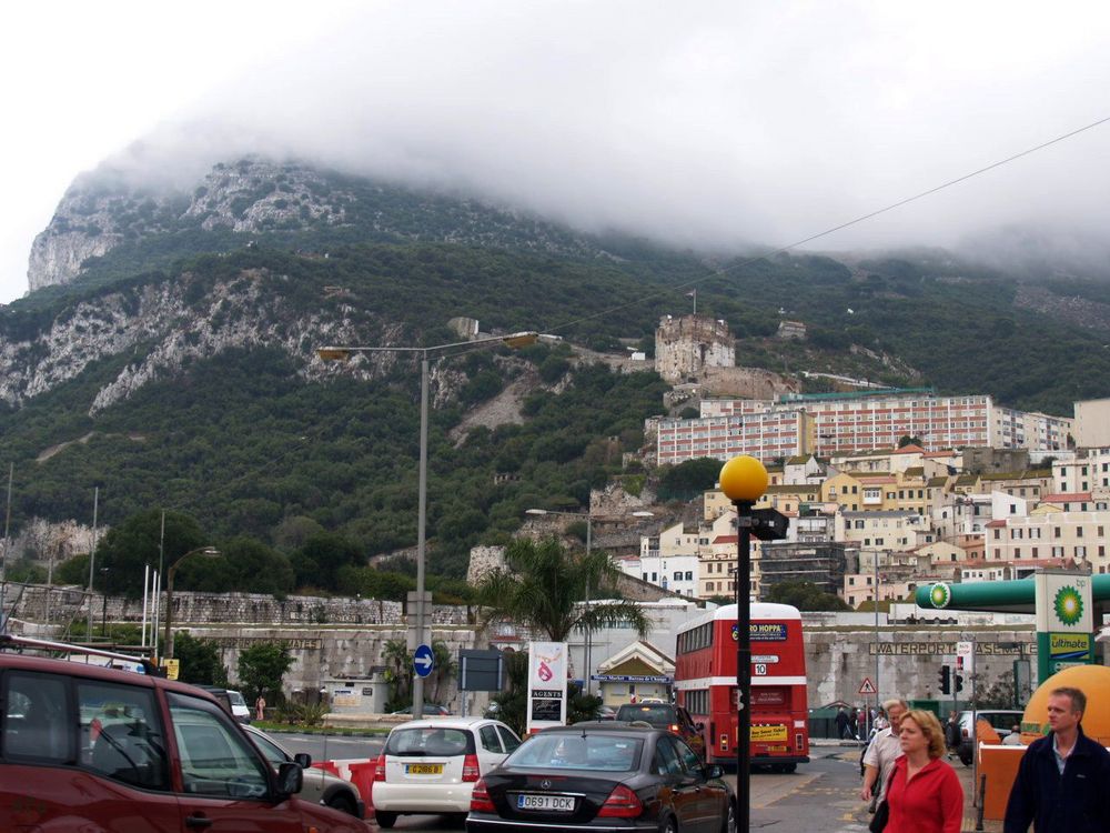 Blick zum Felsen von Gibraltar