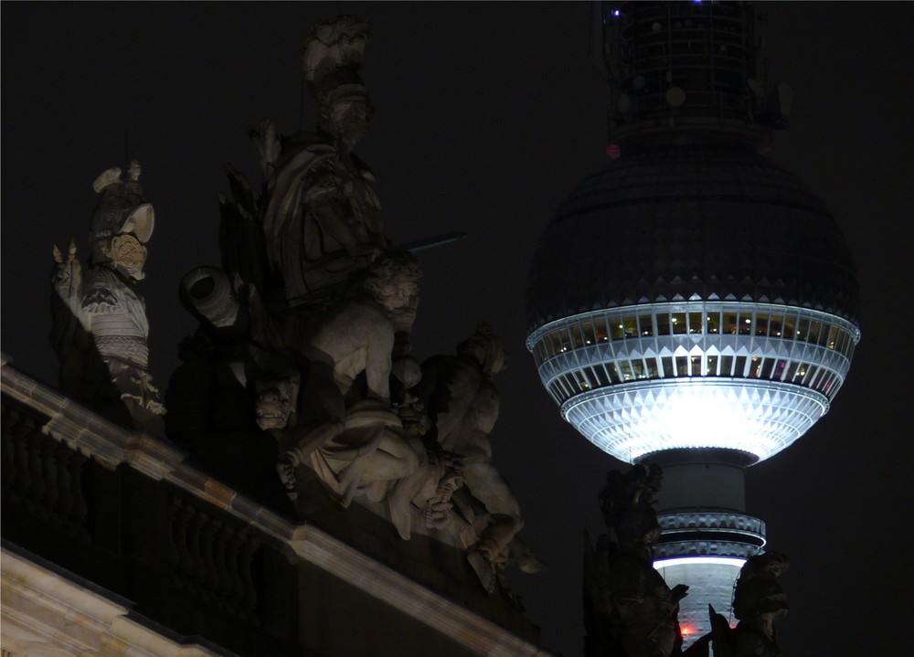 Blick zum Fernsehturm