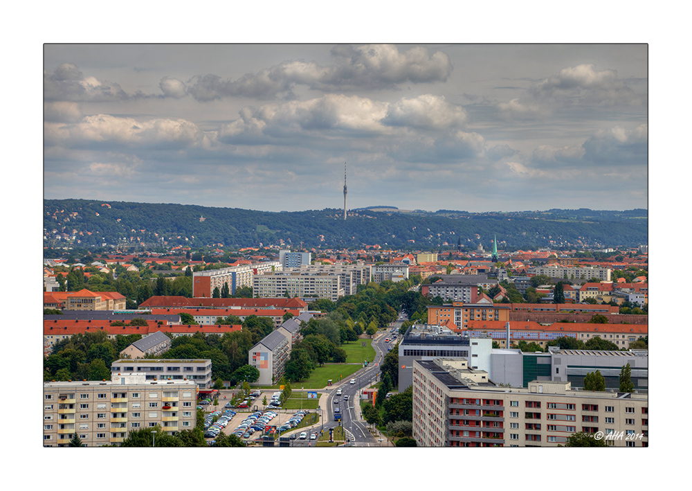 Blick zum Fernsehturm