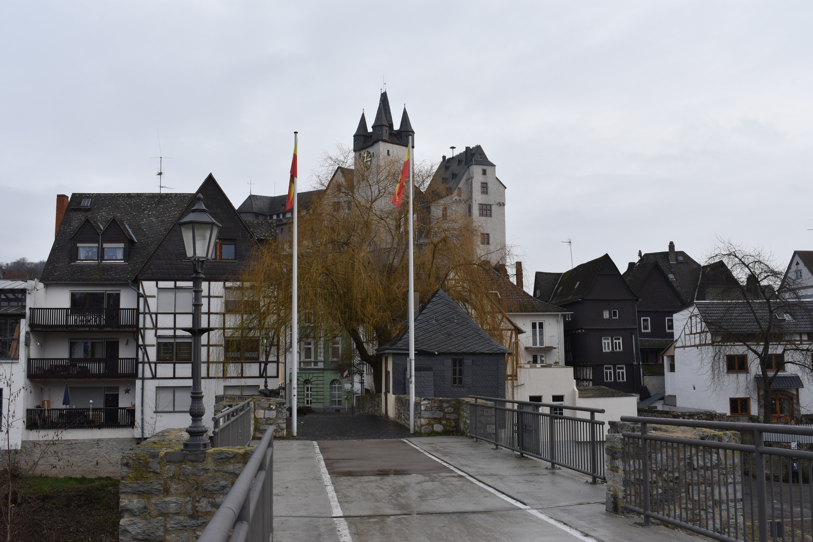 Blick zum Grafenschloss in Diez an der Lahn