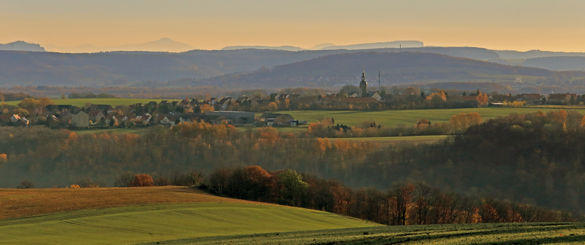 Blick zum höchsten Gipfel der Sächsischen Schweiz, dem Großen Zschirnstein