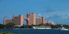 Blick zum Hotel Atlantis auf Paradise Island