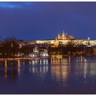 Blick zum Hradschin zur blauen Stunde