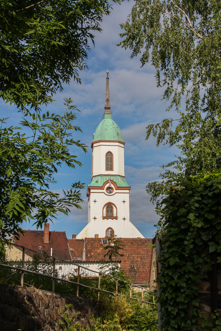 Blick zum Kirchturm